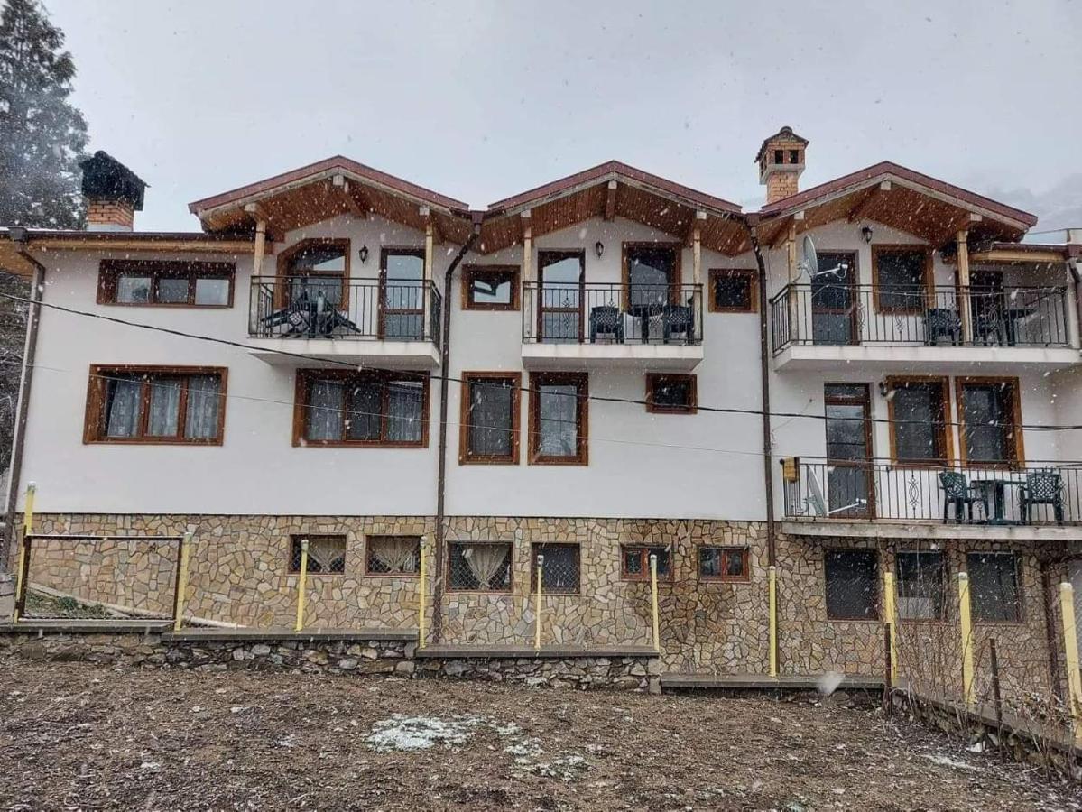 Къща За Гости Камината Trigrad Exterior photo