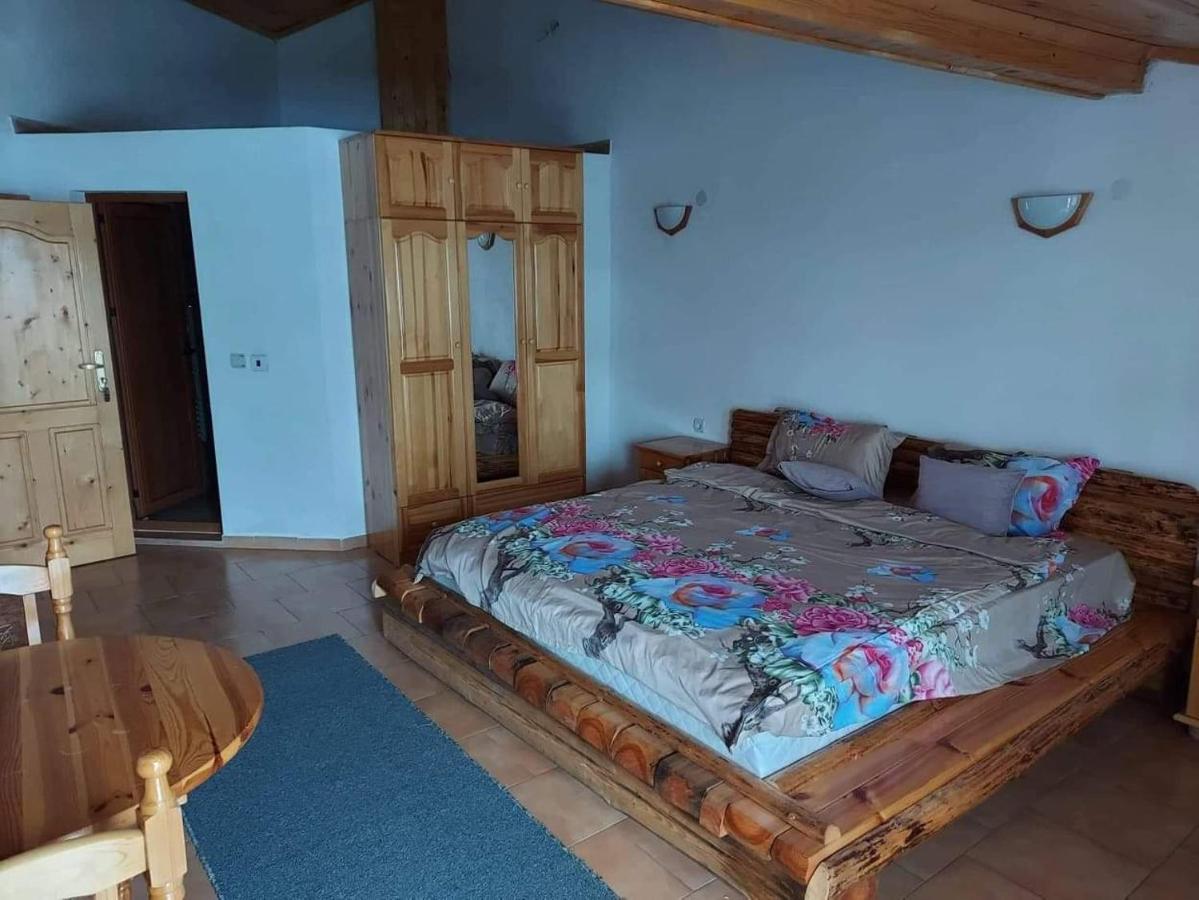 Къща За Гости Камината Trigrad Exterior photo